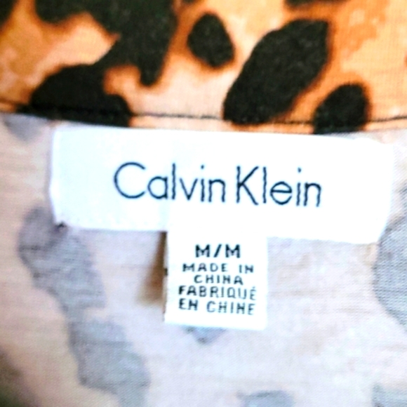 Calvin Klein Leopard Print Top Size Medium - Picture 5 of 9